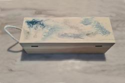 White Blue Wine Giftbox